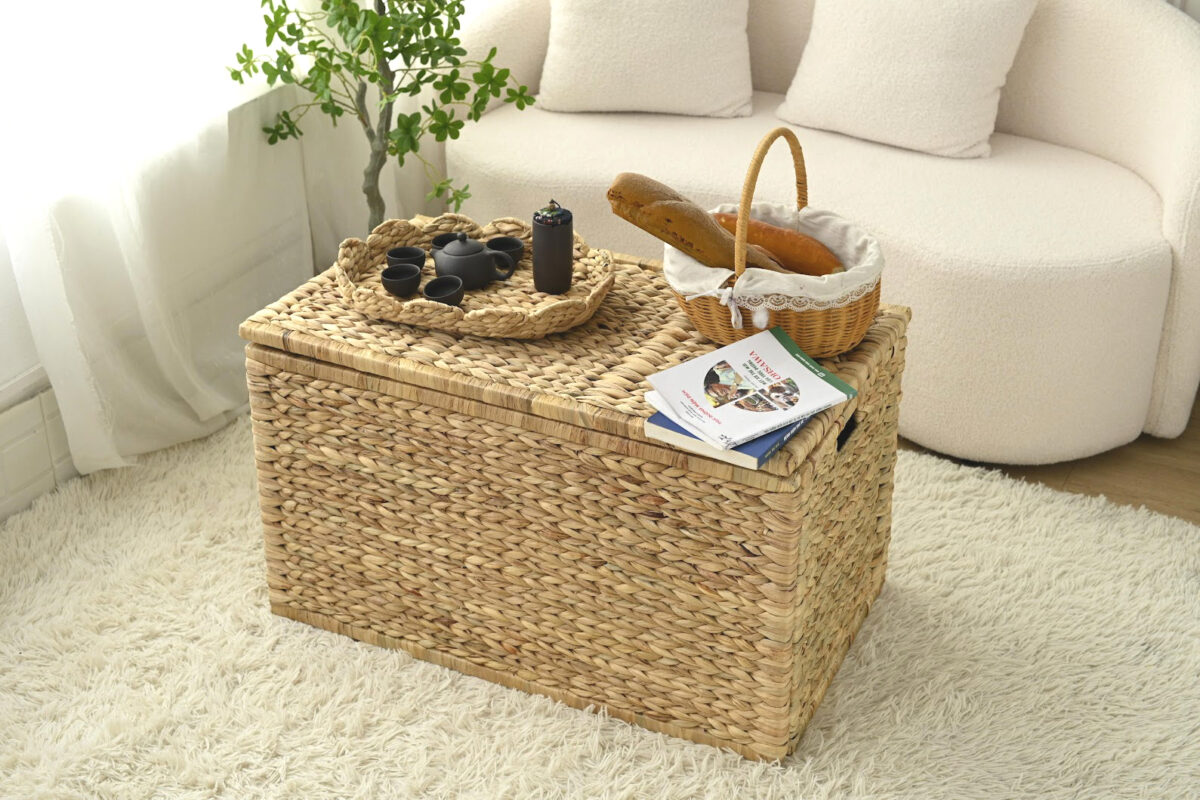 Large Woven Wicker Storage Trunk with Lid Homdecor