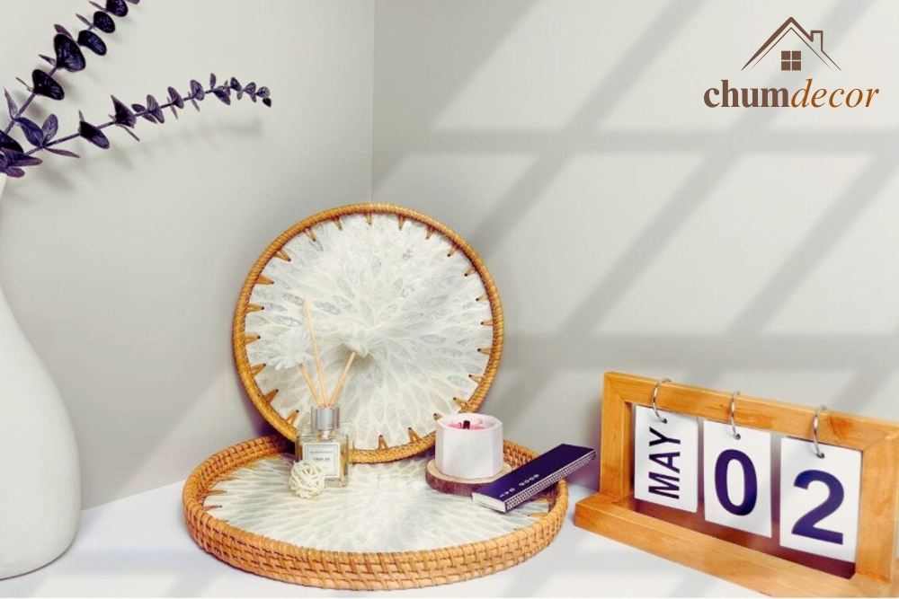 White Mandala Mother of Pearl Wicker Trays Round White Mandala Mother of Pearl Wicker Trays Round